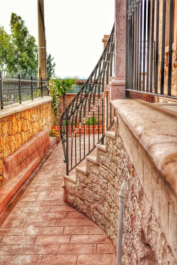 Stone Hill Hotel Ayvalı المظهر الخارجي الصورة