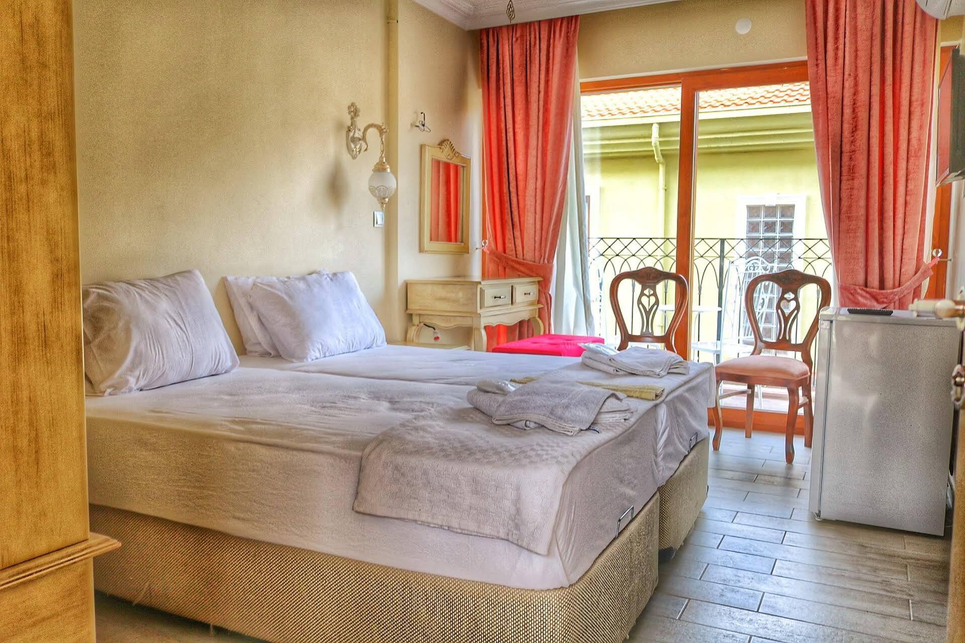 Stone Hill Hotel Ayvalı المظهر الخارجي الصورة